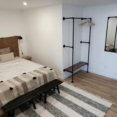 Our Place In Pico * Companhia de Cima